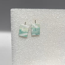 stone statement stud