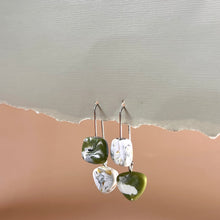 mini pebble hooks